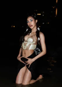aomam10